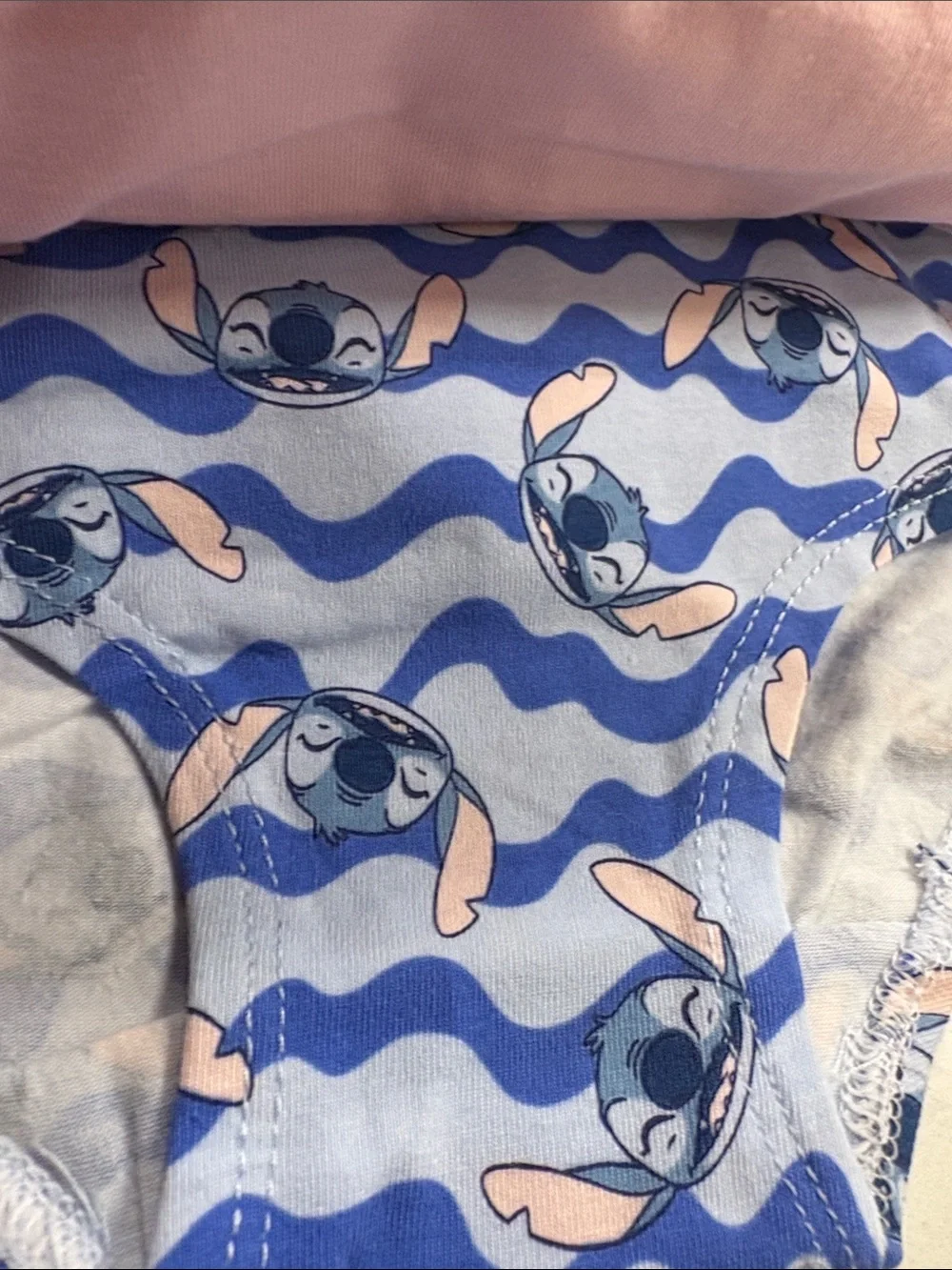 Disney Girls' Stitch Print Briefs Peach and Blue - Picture 7 of 8